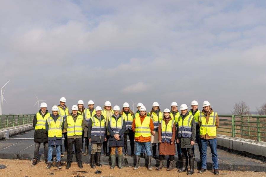 Main photo of the gallery