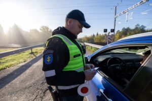 Akcija pervažose Saugūs bėgiai