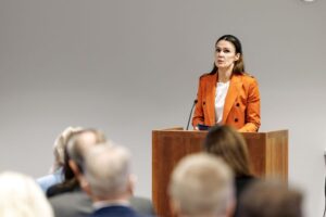 Suomijos transporto ir komunikacijų ministrė Lulu Ranne